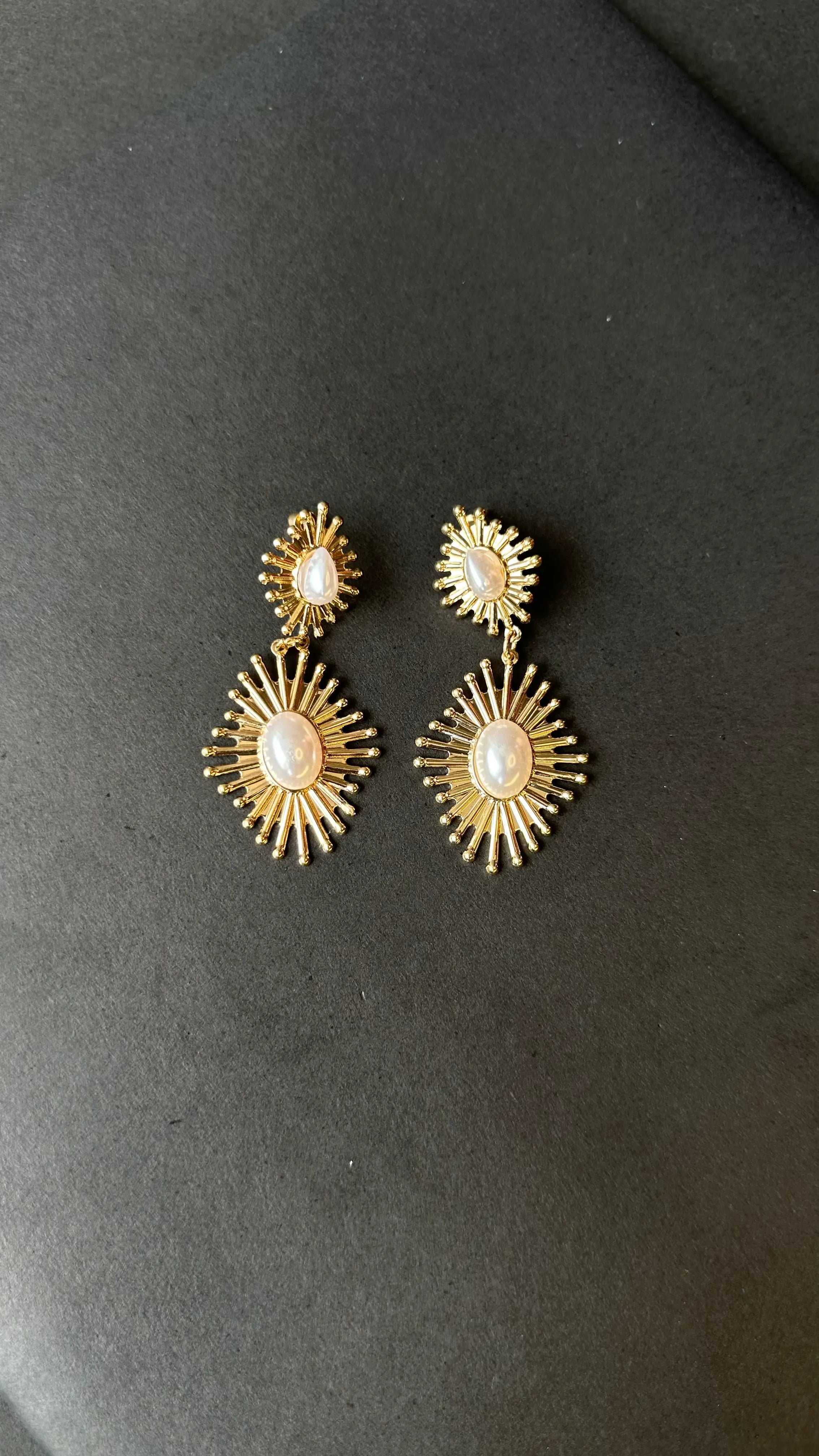 Golden Pearl Radiance Earrings